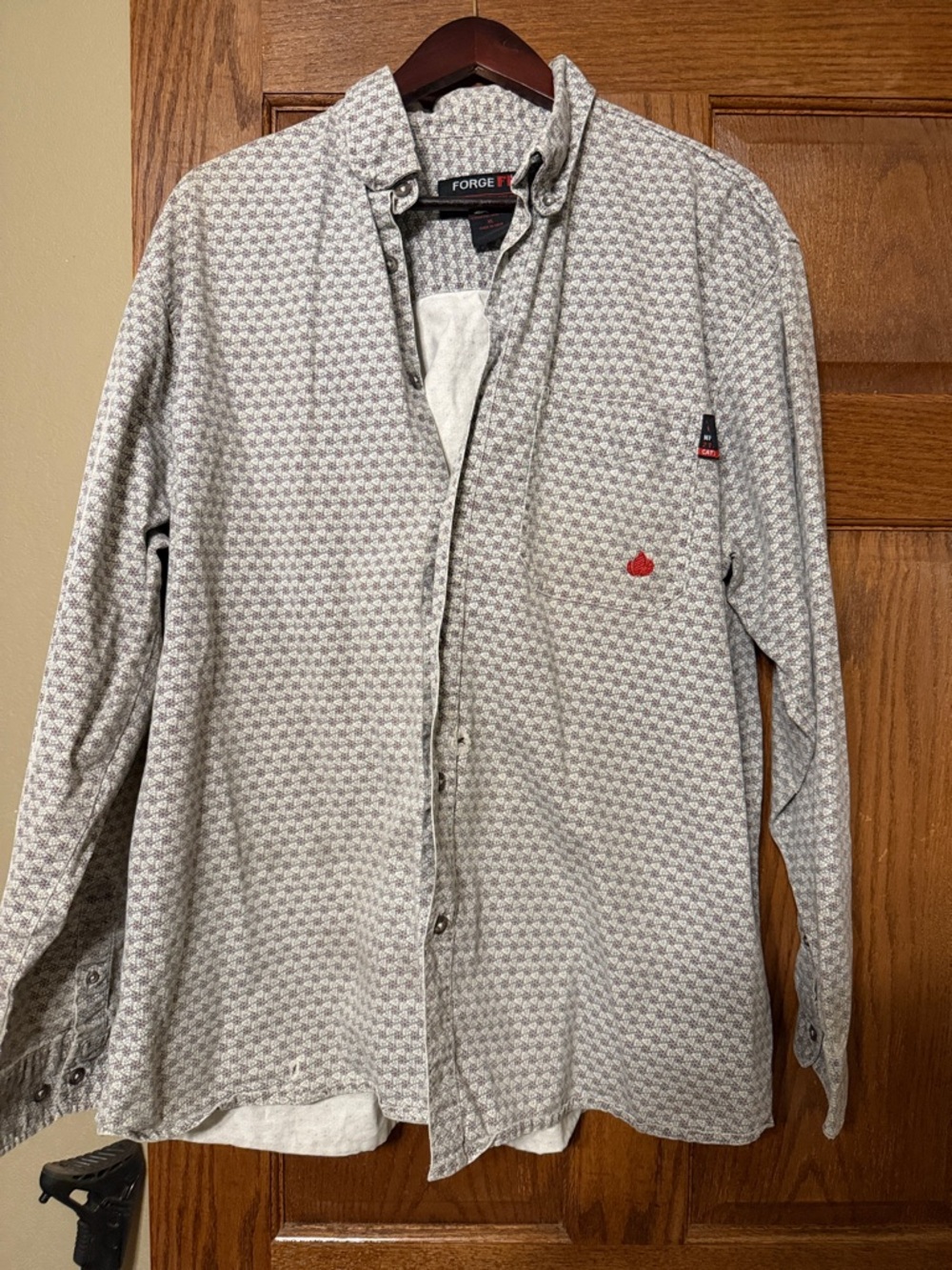 Forge FR Men’s Light Gray Patterned Button-Up Shirt Jacket